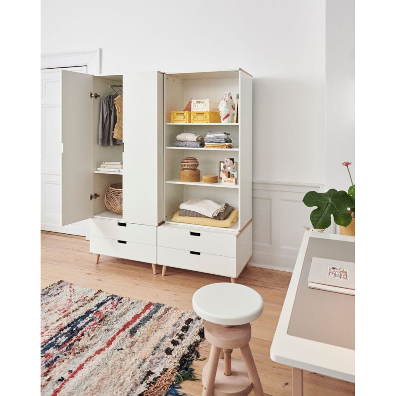 140cm H x 70cm W Standard Bookcase