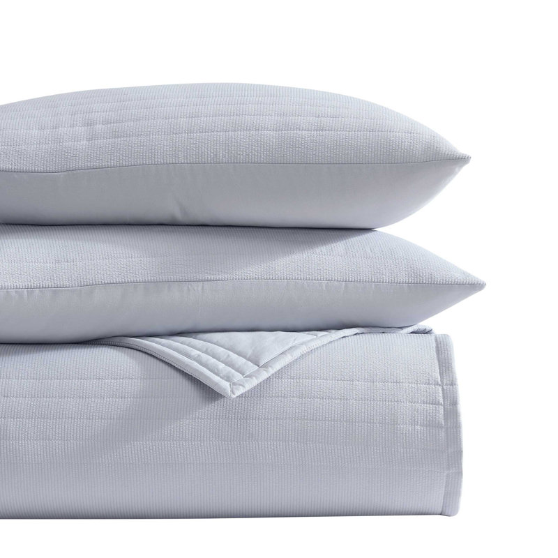 Vera Wang Seersucker Stripe Blue Quilt Set, King