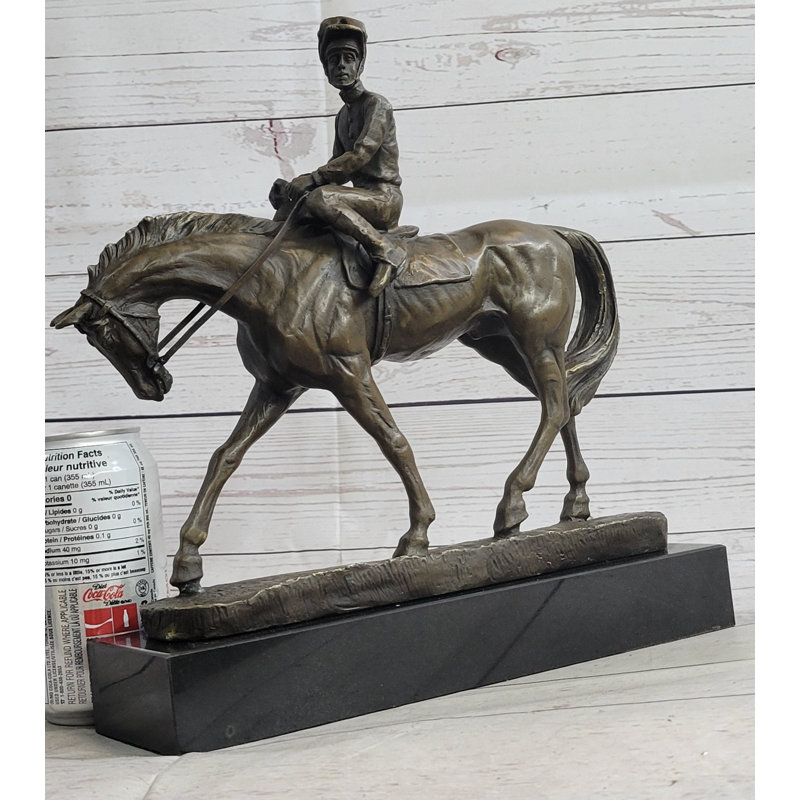 Figurines et sculptures Altynbek