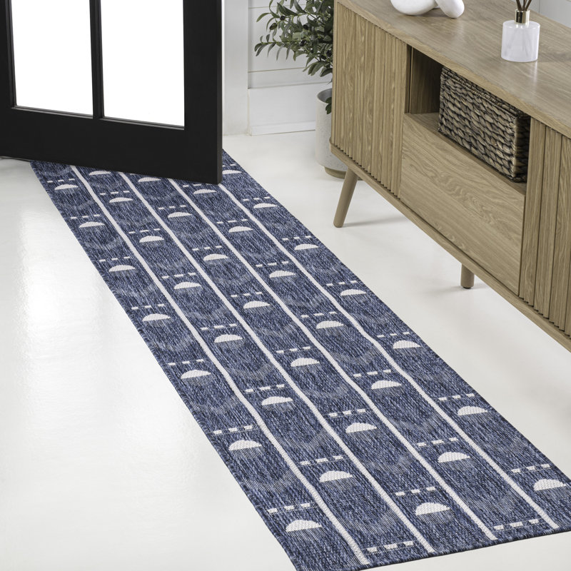 Matthew Modern Geometric Navy/Cream Indoor/Outdoor Rug, Runner 2' x 7'10"