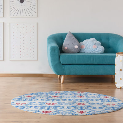 Tapis rond rond damassé à motif baroque blanc