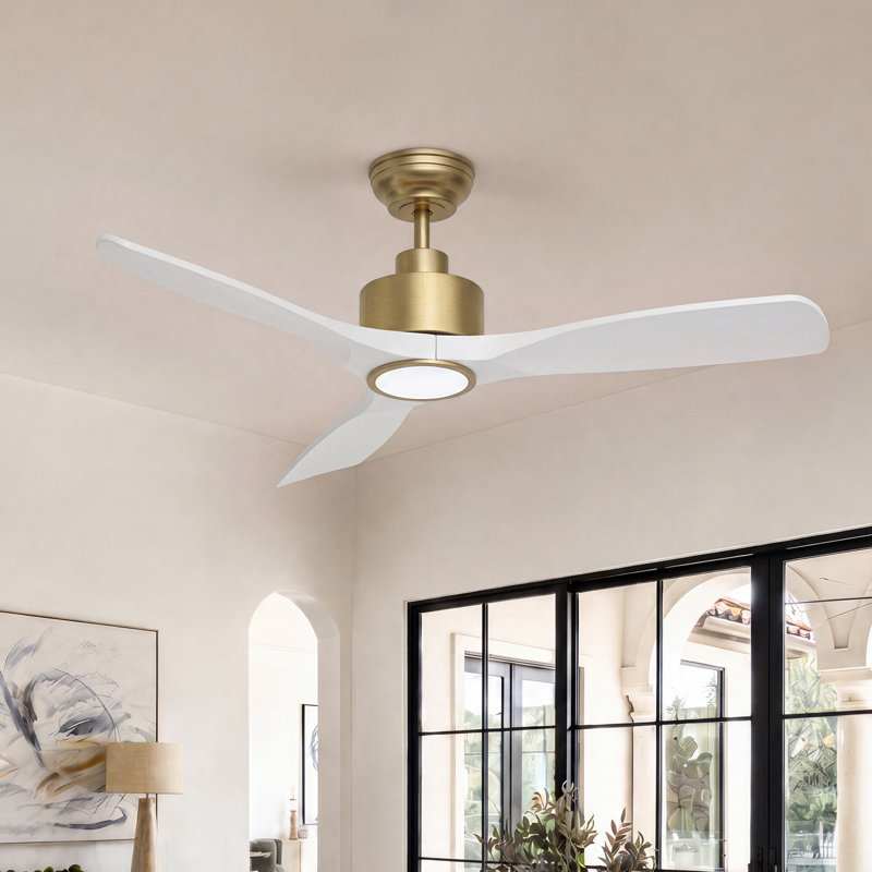 Ventilateur de plafond extérieur de 52 po avec éclairage pour patio, garage, porche, pales résistantes aux intempéries et débit d'air élevé, moteur CC silencieux, DEL blanche à intensité variable 3CCT et télécommande.