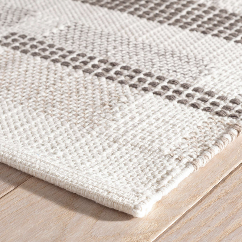 Tread Lightly Grey Handwoven Cotton Rug, Rectangle 5' x 8'