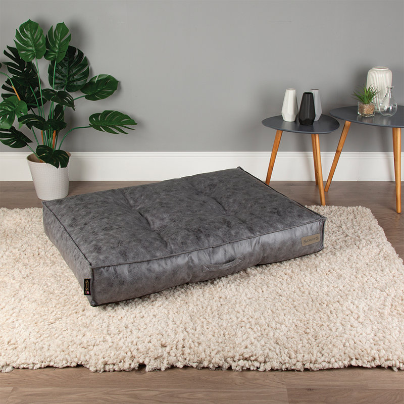 Knightsbridge 100% Polyester Pet Bed, 18cm H x 60cm W x 80cm D, Grey