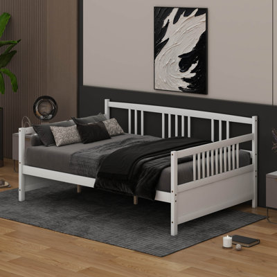 Full Size Daybed With Support Legs by Lark Manor