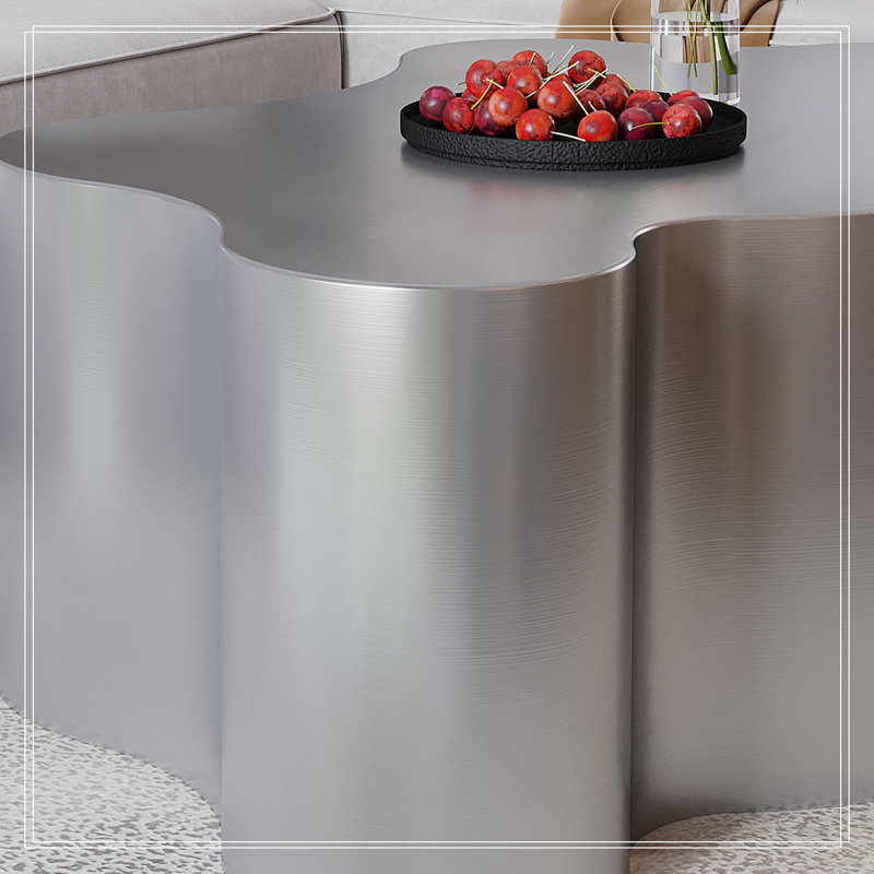 Table basse en forme de nuage avec base robuste