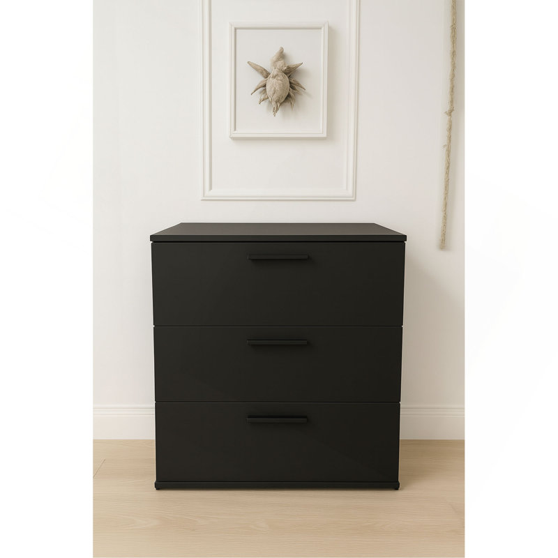 Commode à tiroirs lustrée
