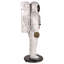 Statue d'astronaute homme sur la lune