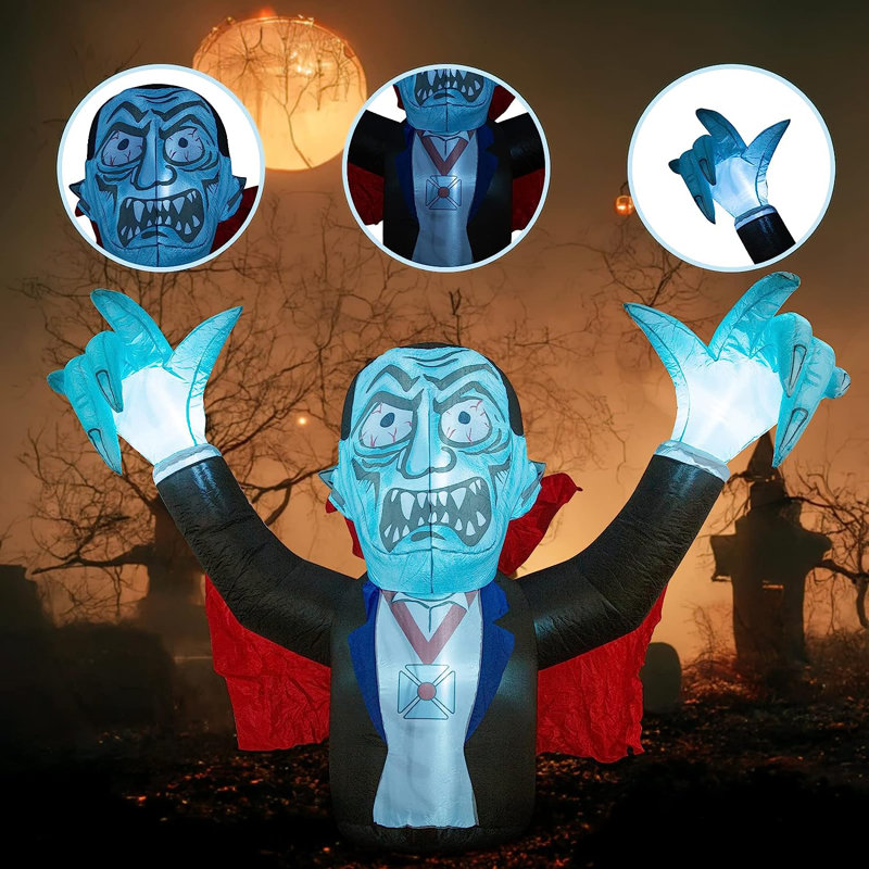 Vampire Centerburg avec manteau lumineux rouge