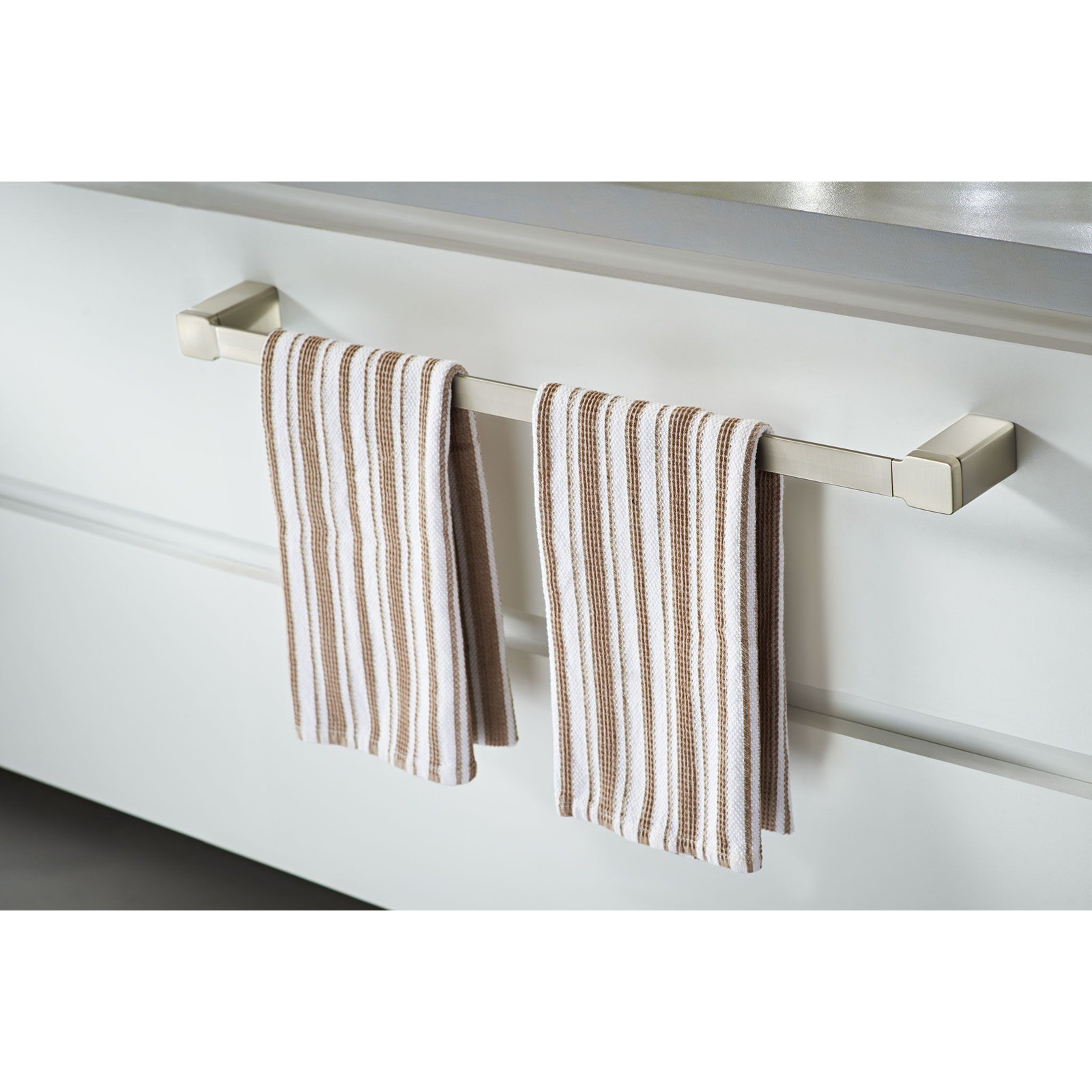 90 Degree 18" Wall Mounted Towel Bar, Brushed Nickel
