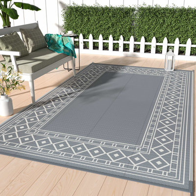 Reversible Gray / Beige Waterproof Recycled P.E.T Outdoor Mat