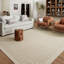 Tapis ivoire / naturel fait à la main Chris Loves Julia x Loloi Polly-63701913