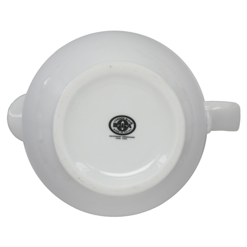 Classic White Porcelain 2-Quart Pitcher with Long Spout