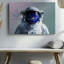 Toile, "Casque d'astronaute partiellement éclaté avec visière", art mural hypnotique, scène cosmique remplie de galaxies tourbillonnantes-764070673
