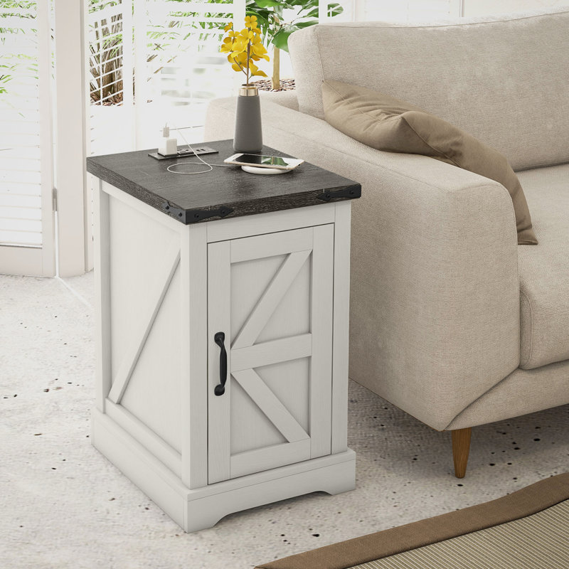 Table de bout avec station de charge et ports USB, table d'appoint Farmhouse avec armoire de rangement, patiné