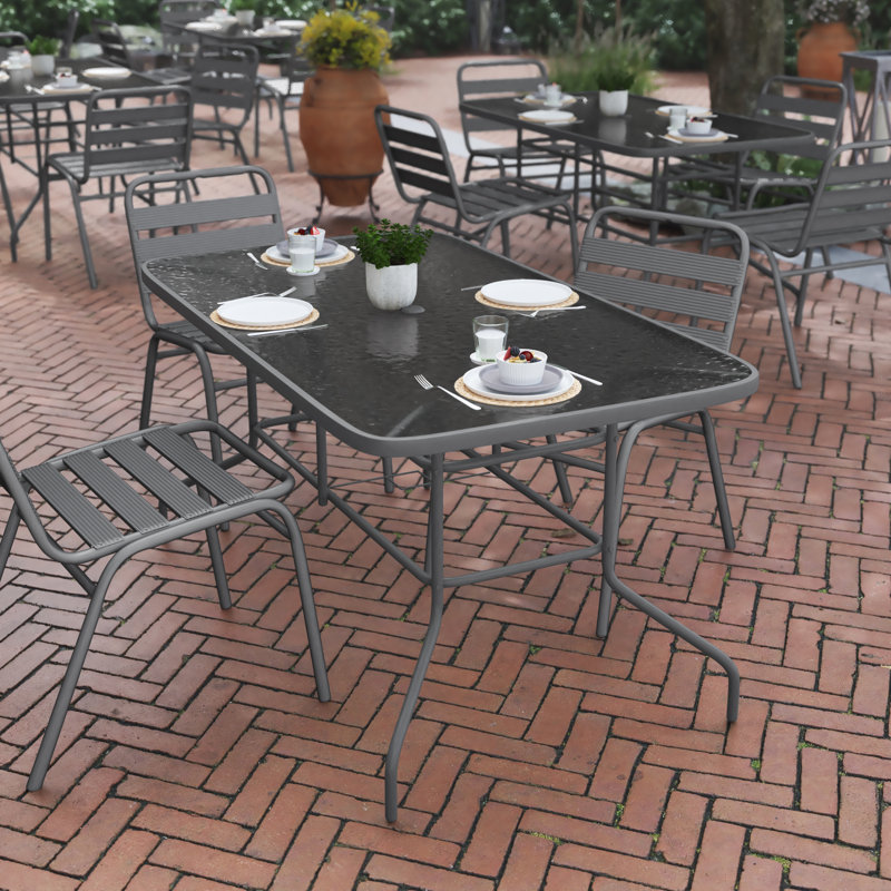 Table rectangulaire en verre trempé de 31,5 po x 55 po avec trou pour parasol Amlie, Argent