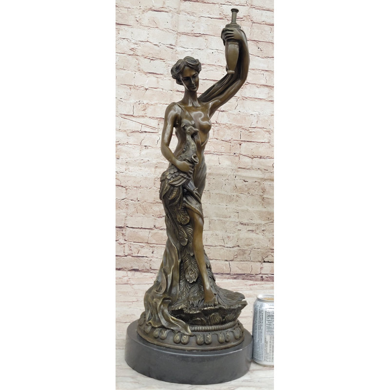 Figurines et sculptures