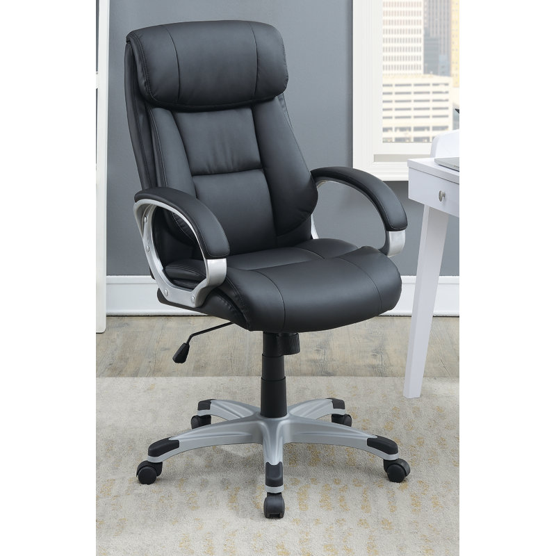 Crenata Executive Chair
