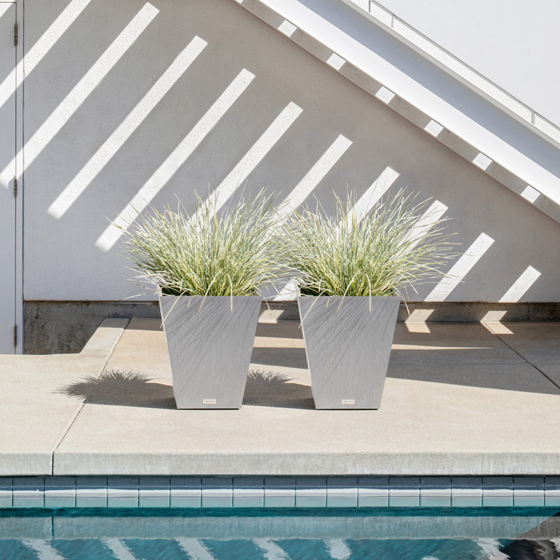 Nobleton Modern Gray 18" Square Recycled Plastic Planter Set