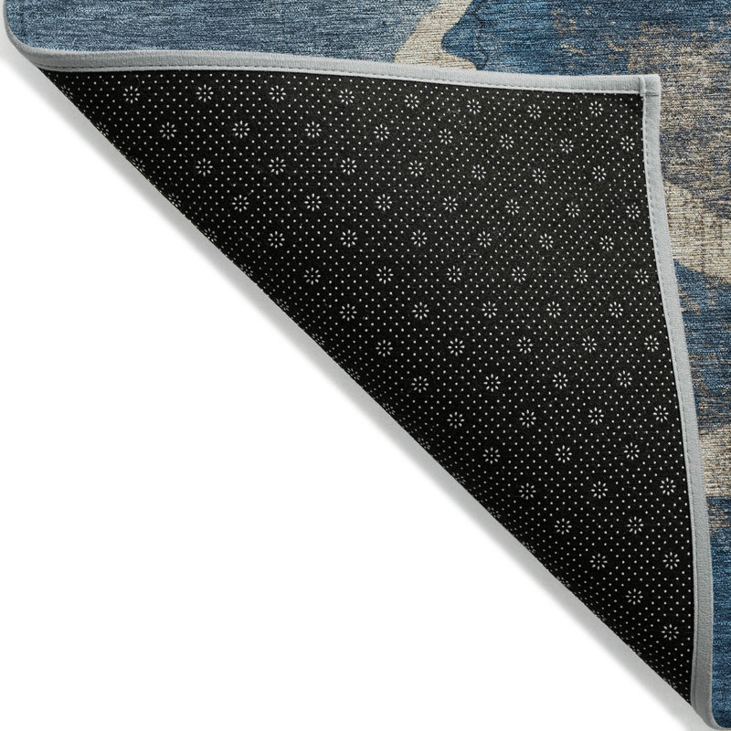 Machine Washable Indoor/Outdoor Xhevrie Navy Rug, Round 8'