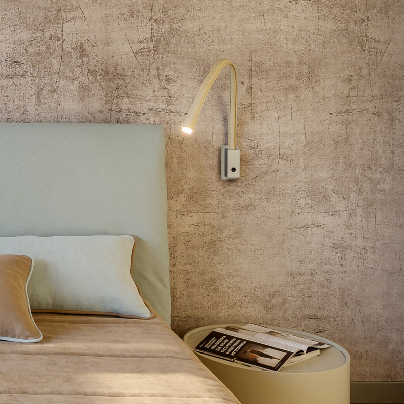 Flexiled Ap Leather with Switch 1-Light Spotlight, 23.6"H x 4"W x 2"D, Ivory, Satin Nickel