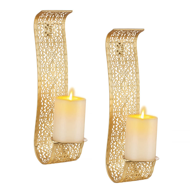 2 Pieces Metal Candlestick Set