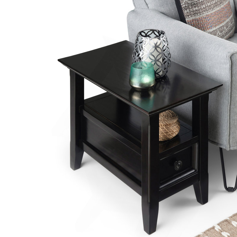 Table d'appoint étroite