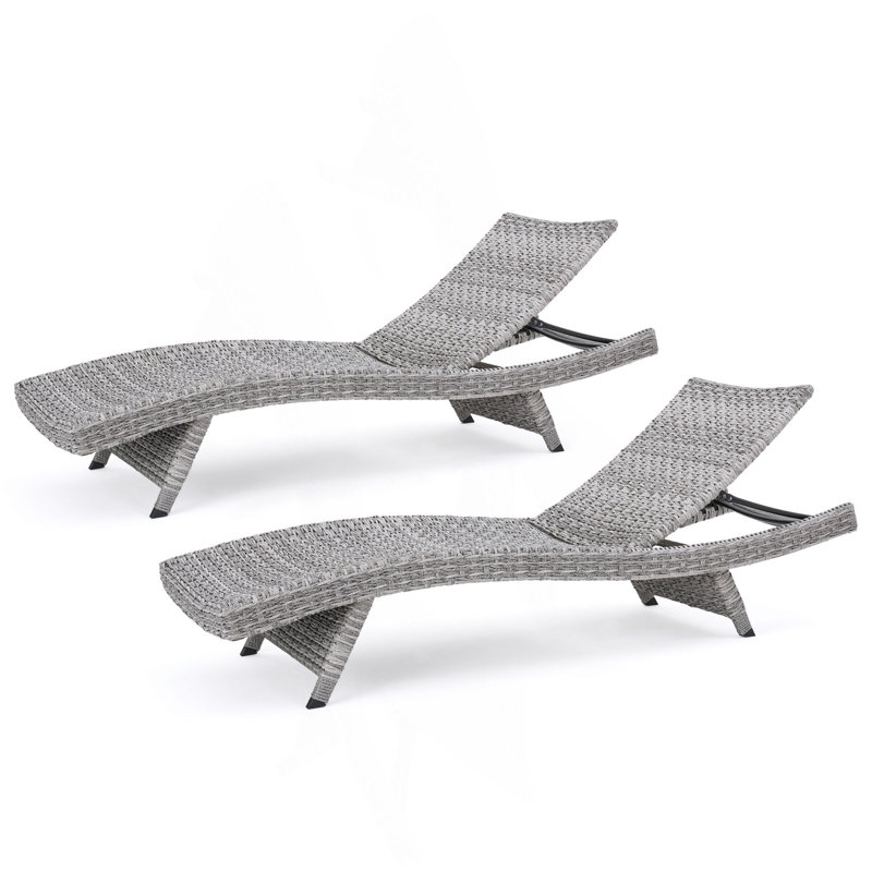 Chaise longue en osier crème