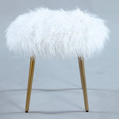 Ravni Faux Fur Accent Ottoman With Legs by Mercer41