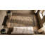 Tapis crocheté antique American