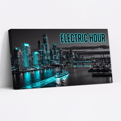 «City Skyline with Boat in Cyan Blue Light at Night», art mural sur toile