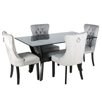 Ensemble repas pour 4 personnes Montique