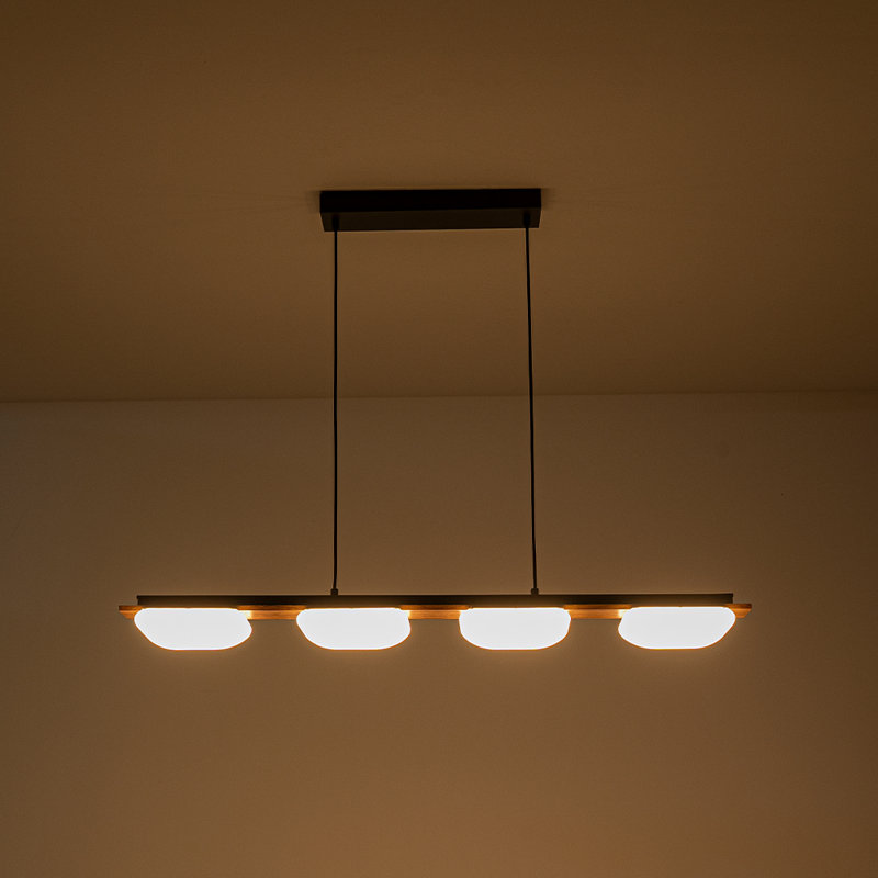 Lustre à 4 lumières DEL à intensité variable