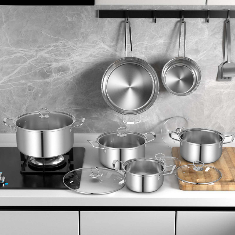 Ensemble de 12 casseroles et poêles avec poignées en verre trempé et base à 3 plis
