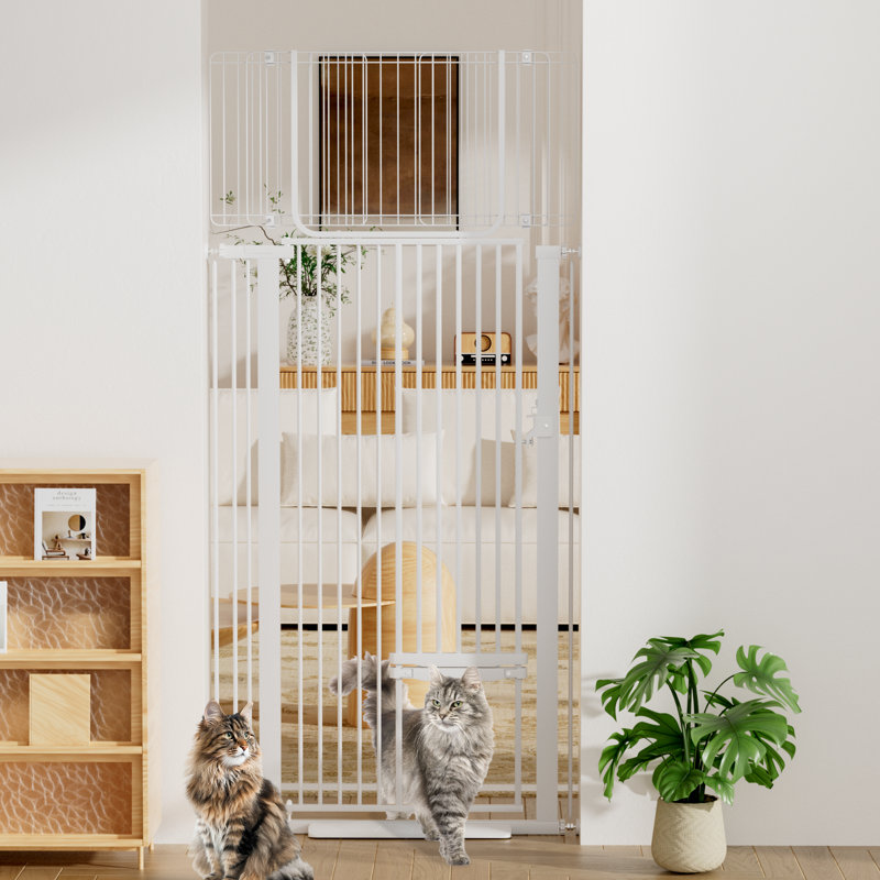 Barrière pour animaux 72 po très haute 72 po avec porte pour chat, large 29,5 po à 37,4 po, montée sous pression, facile à assembler, barrière pour chien pour la porte, les escaliers, le couloir