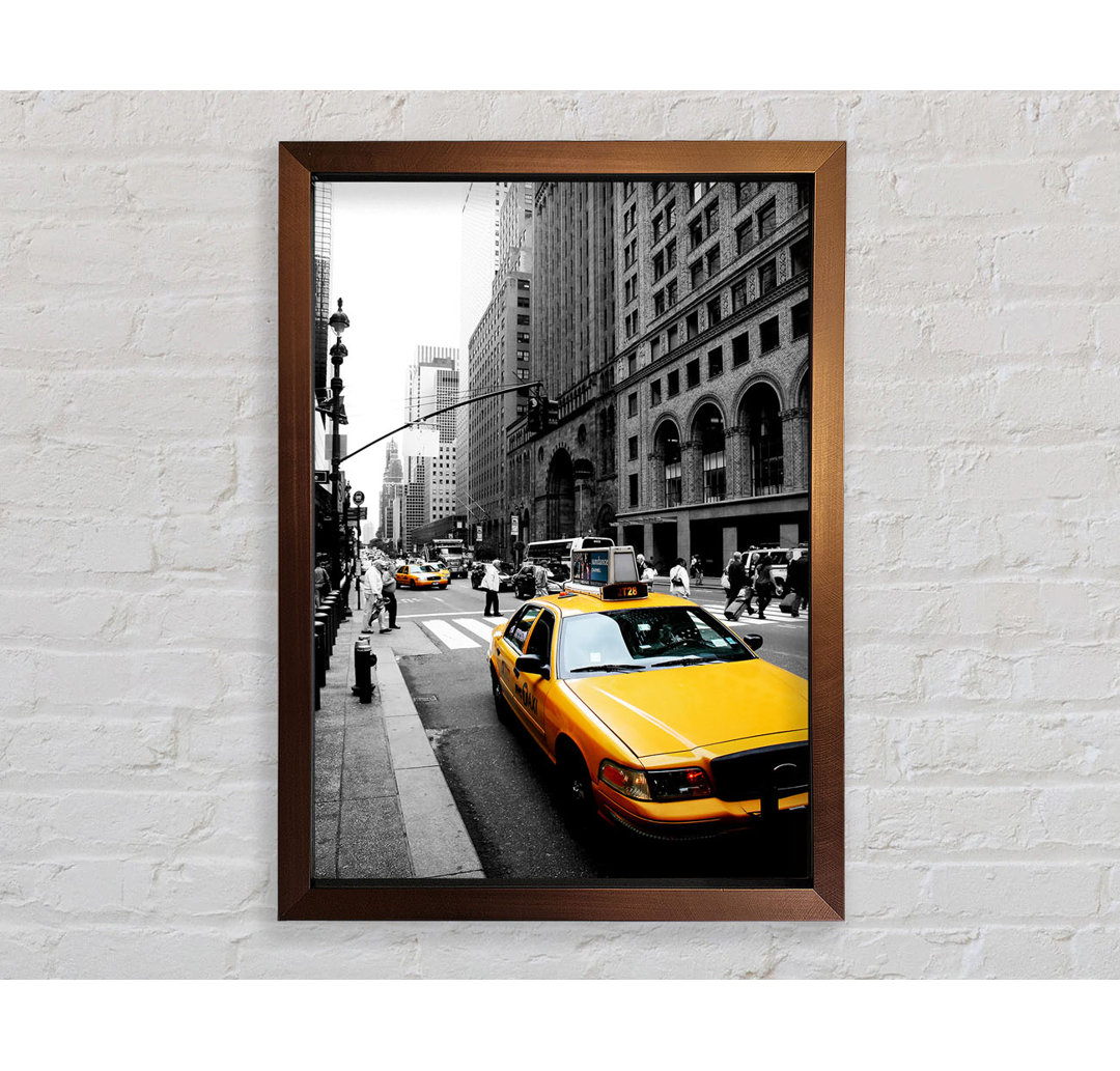 Gerahmter Kunstdruck New York City Yellow Taxi Cab On B N W