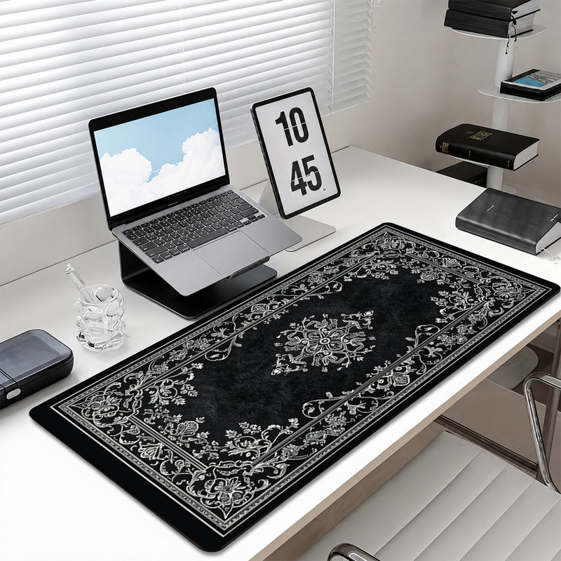  Tapis de souris en caoutchouc, surface en microfibre lisse, base antidérapante, tapis de souris décoratif à bord arrondi pour le bureau et les jeux, tapis noir et blanc 12 po x 32 po
