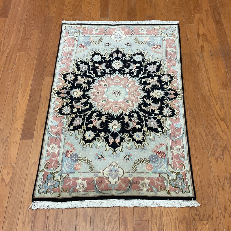 Tapis en laine fabriqué à la main Tabriz