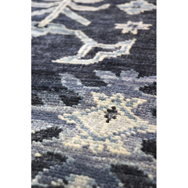 Sultanabad Wool Oriental Area Rug in Gray/Charcoal/White, Rectangle 8'9" x 11'7"
