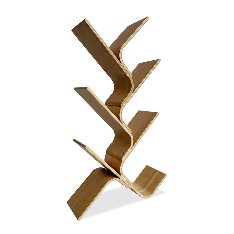Tablette moderne moderne avec espace ouvert en diagonale, naturel