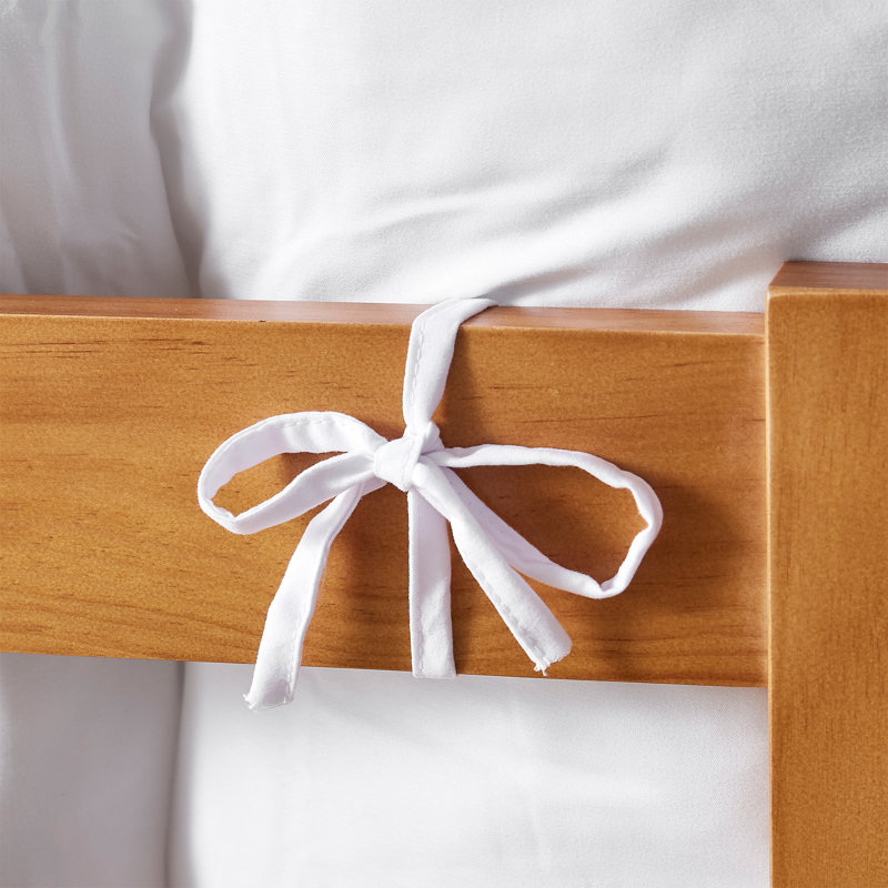 Rainha - Puffy Tufted College Backrest Pillow, White
