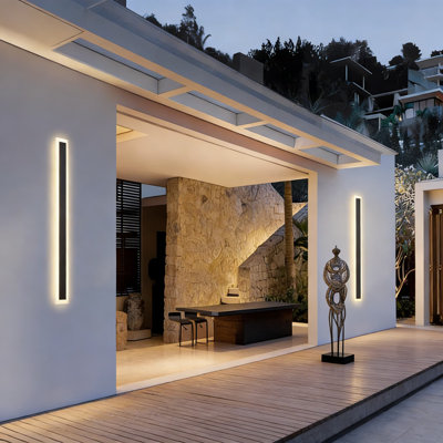 Ensemble de 2 appliques murales à DEL à intensité variable, luminaire d'extérieur linéaire étanche IP65 pour la terrasse, le garage et les murs extérieurs, conception noire moderne avec télécommande