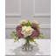 Arrangement de roses Real Touch: lavande, baies roses dans un vase en verre