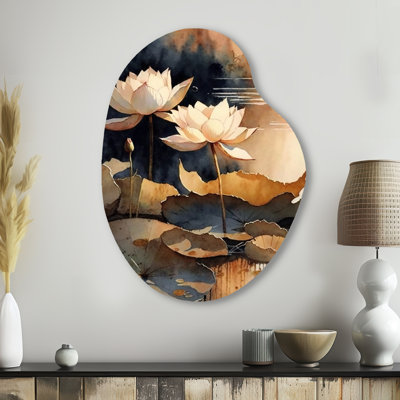 Blooming Vintage Lotus In The Pond IV - Art floral en forme de poire en forme de lotus floral