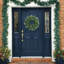 Couronne de Noël épinette artificielle bleue pré-éclairée-112569366