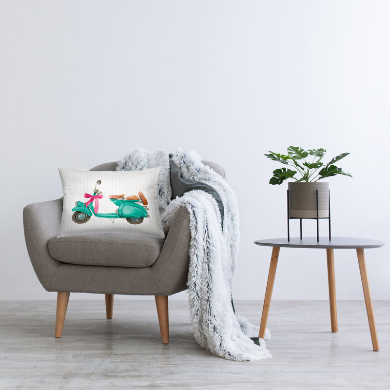 Coussin décoratif imprimé scooter et arc turquoise par Lanie Loreth