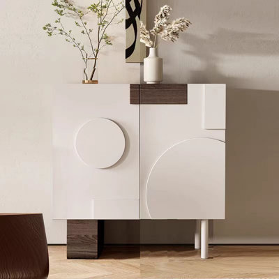 Armoire décorative française simple
