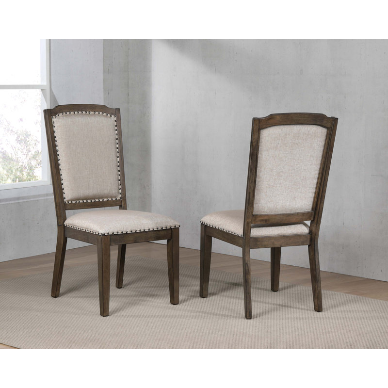 Chaise rembourrée Seaver