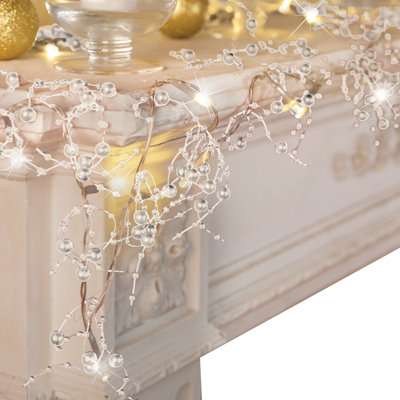 115'' in. Lighted Faux No Plant Species Garland