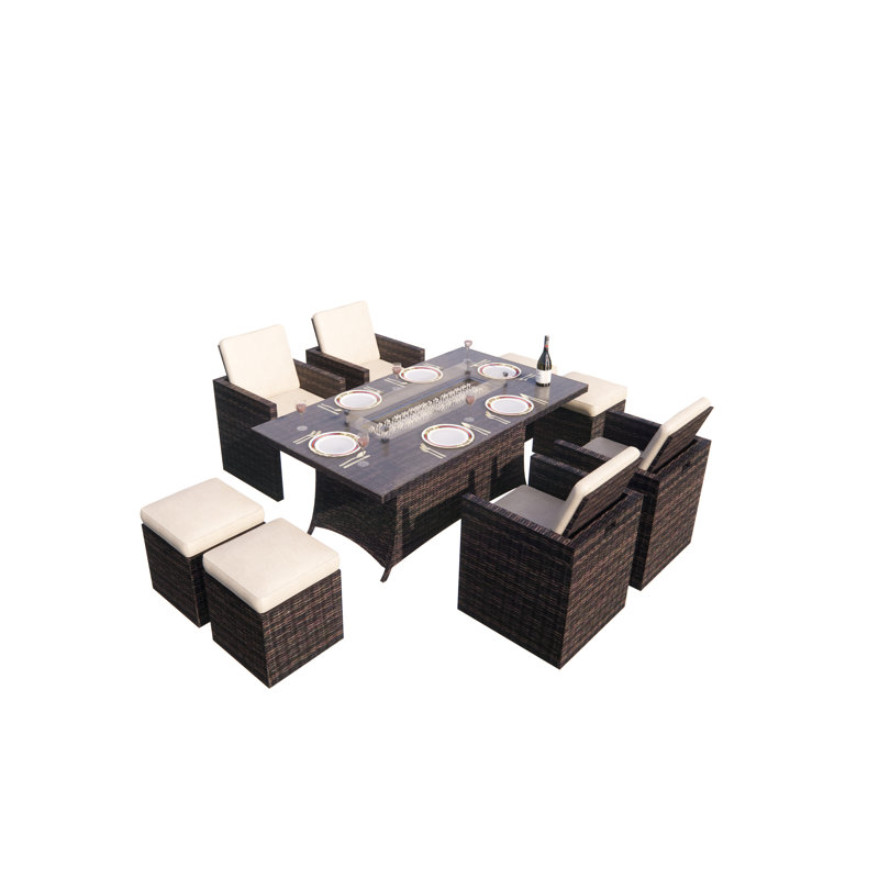 Ensemble de conversation en osier / rotin pour 4 personnes avec coussins Dantre